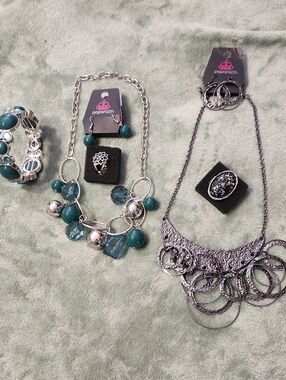 paparazzi Teal and Silver Multi-Bead Statement Necklace Set